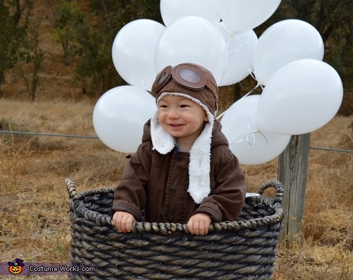 Up and Away Baby Halloween Costume | Creative DIY Costumes