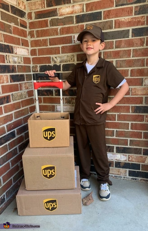UPS Driver Costume