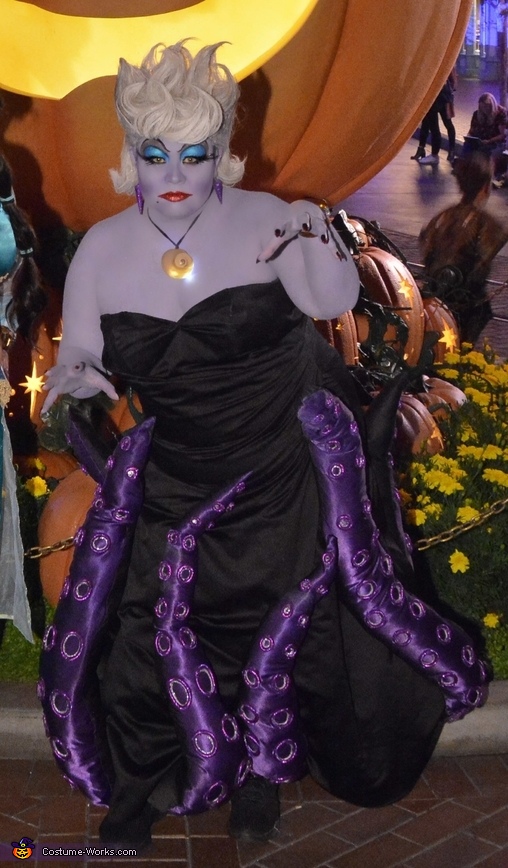 DIY Ursula Costume - Photo 2/5