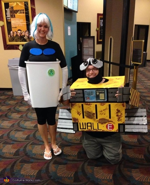 Wall-E and Eve Couple's Costume