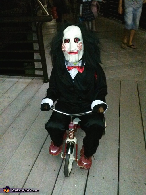 halloween costumes from the movie saw