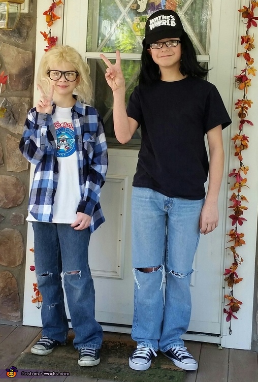 Wayne's World Halloween Costume