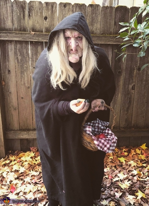 diy witch costume