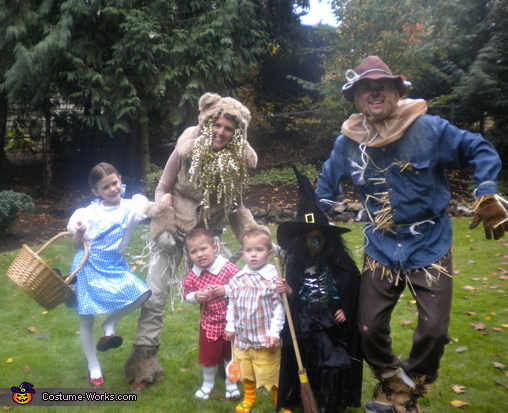 Wizard of Oz Family Costume