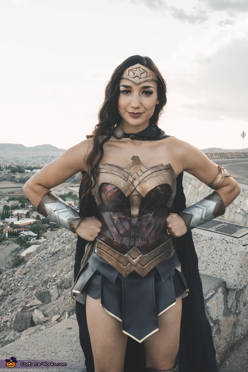 Easy Wonder Woman Costume