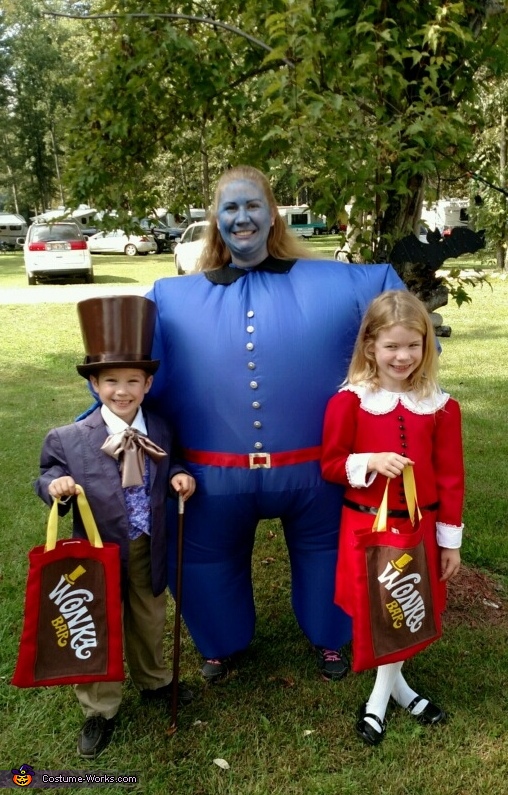 Willy Wonka Family Costumes