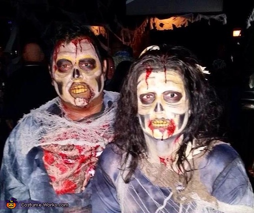 Zombie Couple Costume