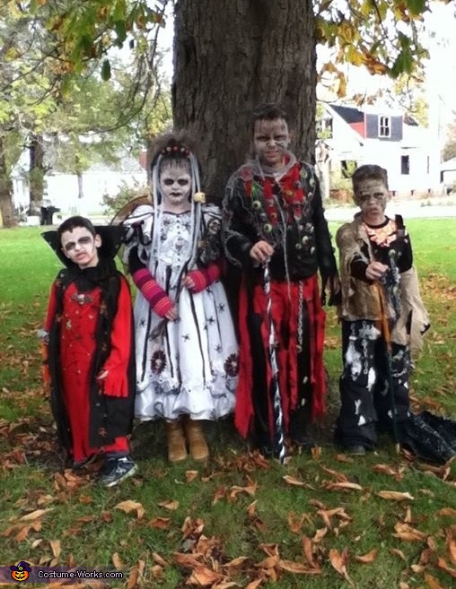 Zombie Family Costume