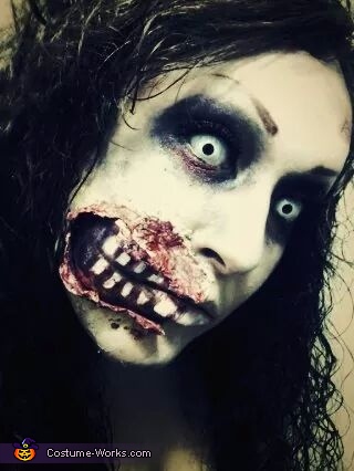 Zombie Scare Makeup