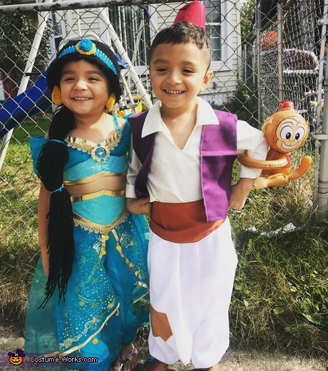 Creative DIY Aladdin and Jasmine Costumes
