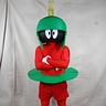 Marvin the Martian Costume DIY | DIY Costume Guide - Photo 9/10