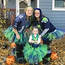 Seahawks 12's Family Costume