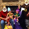 Snow White and Dwarfs - Great Family Costume Idea