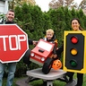 The Traffic Family Costume | Unique DIY Costumes - Photo 2/2