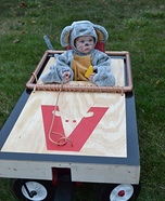 Baby Mouse in a Mouse Trap Costume DIY