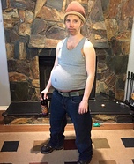 Costume ideas for pregnant women - Beer Belly Pregnancy Costume