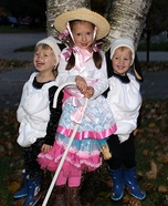 Bo Peep and Her Sheep Homemade Costume