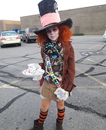 DIY Mad Hatter Costume for Girls