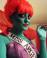 Beetlejuice Miss Argentina Costume