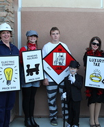 Family costume ideas - Monopoly Family Costume
