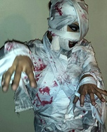 Adult Mummy Costume DIY