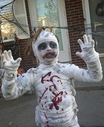 DIY Mummy Costume
