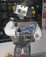 Robot Costume DIY