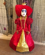 The Queen of Hearts Costume for Girls