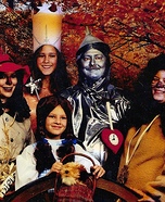 The Wizard of Oz Family Halloween Costume DIY